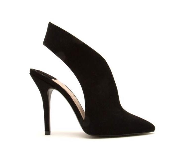 Black Stunning Heels